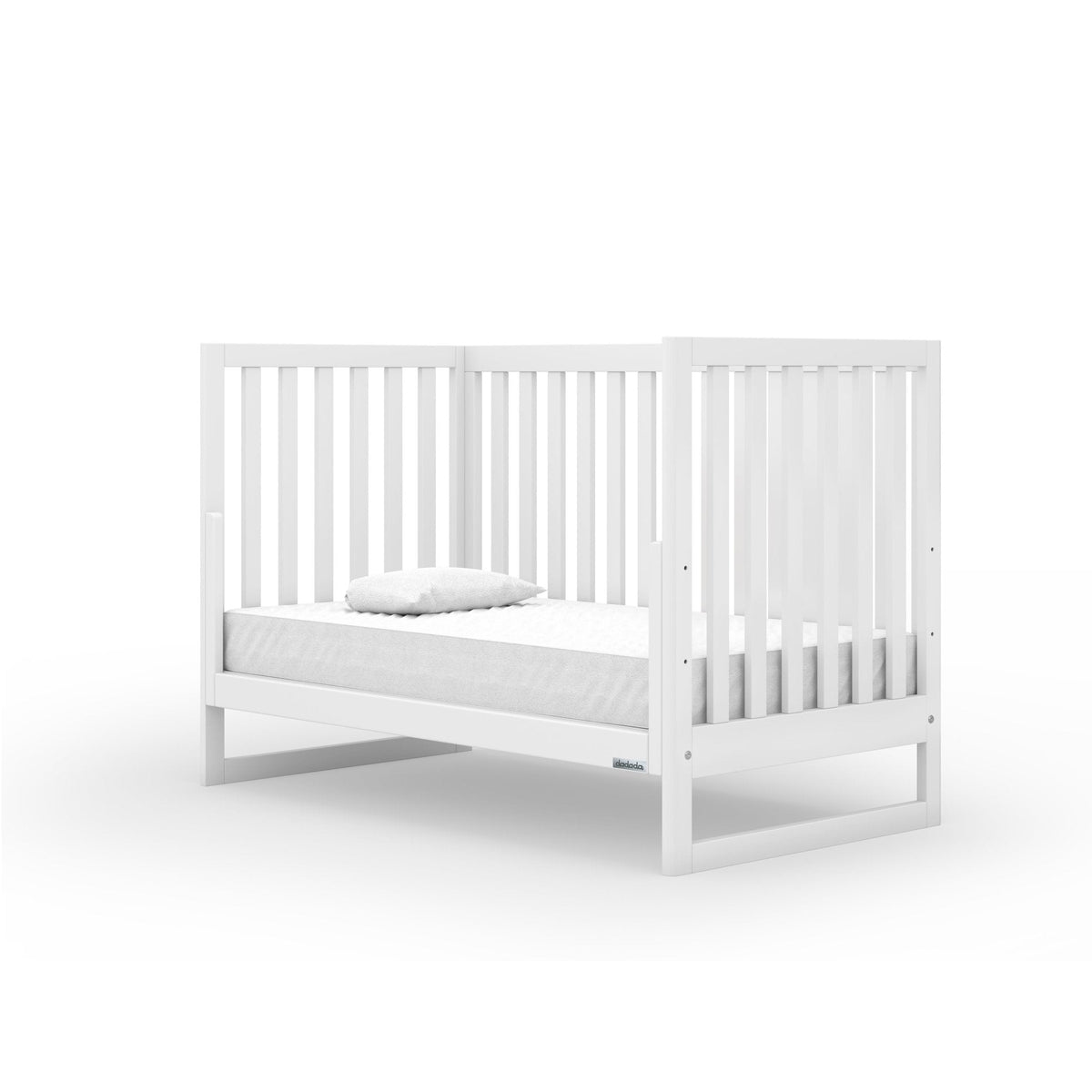 dadada Baby Austin 3-in-1 Convertible Crib