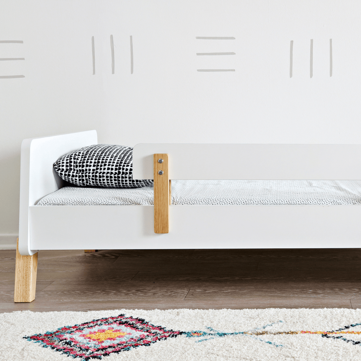 dadada Baby Muse Toddler Bed