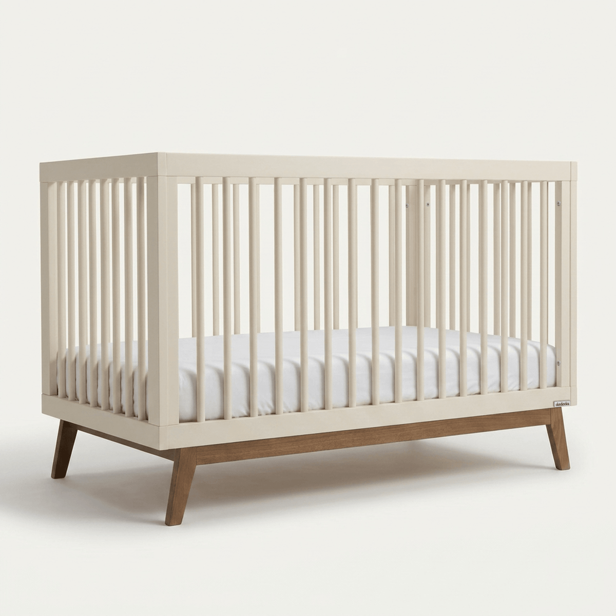 dadada Baby Soho 3-in-1 Convertible Crib