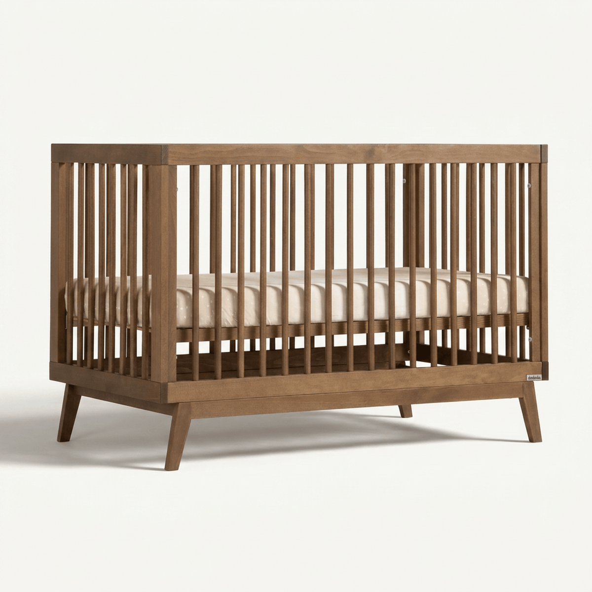 dadada Baby Soho 3-in-1 Convertible Crib