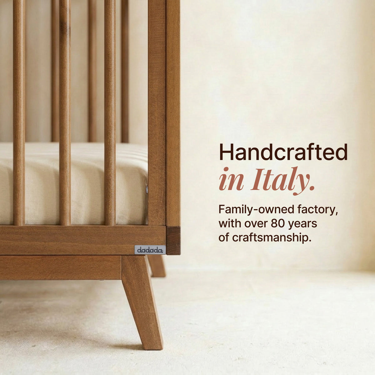 dadada Baby Soho 3-in-1 Convertible Crib